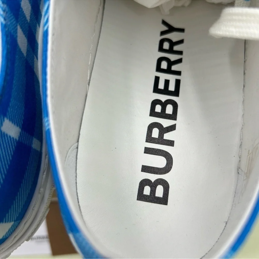 Men’s Burberry, Jack vivid blue check sneaker size 44 made in Italy